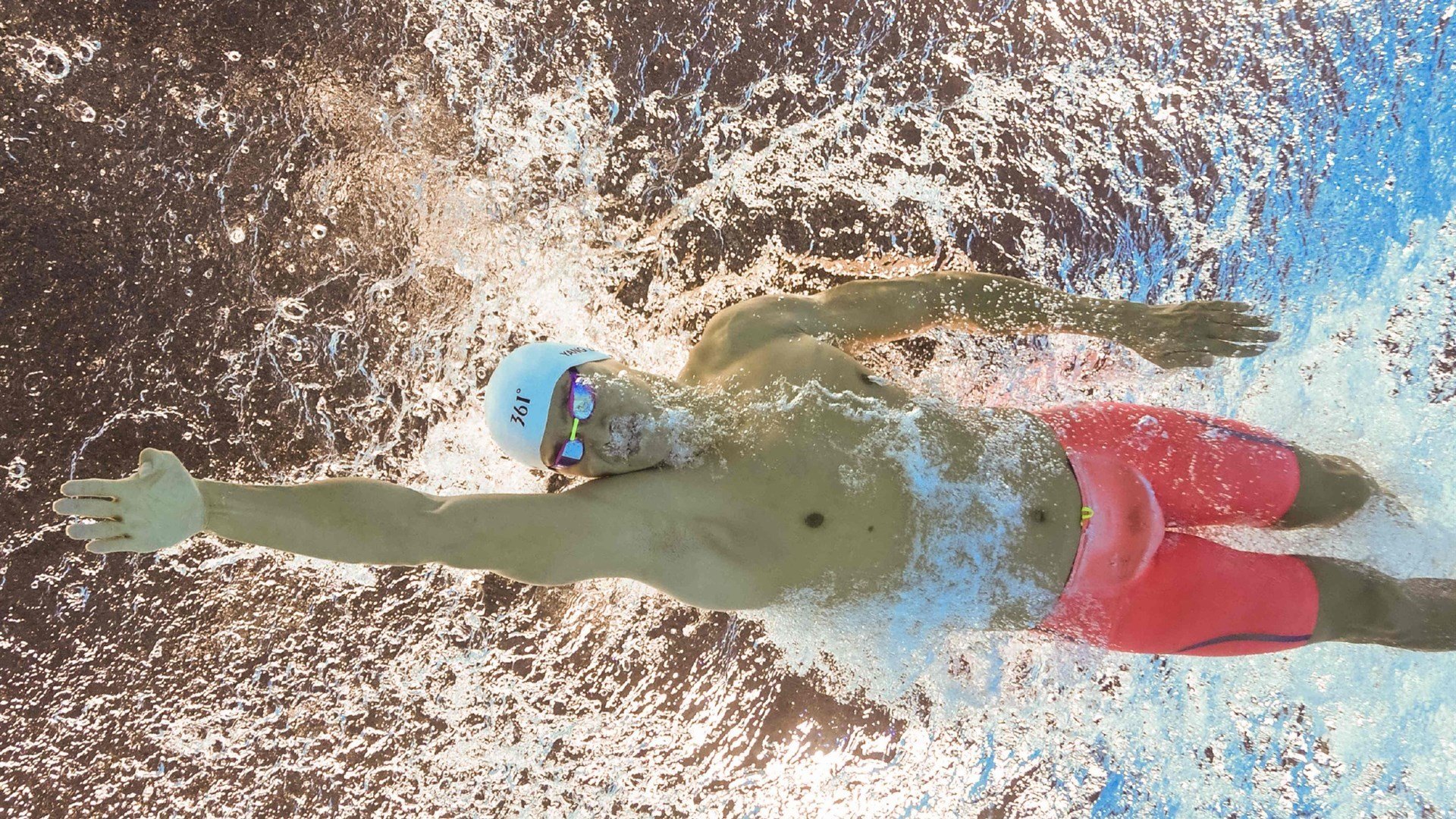 _白天黑夜同步赛：跨时区直播引爆全球热潮_，白天黑夜交替特效